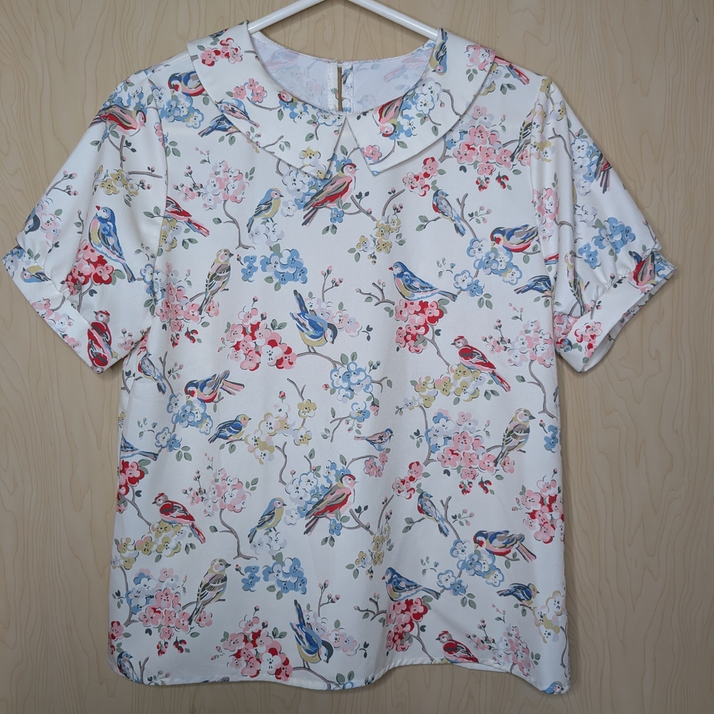 Chic Nature-Inspired Women's Blouse